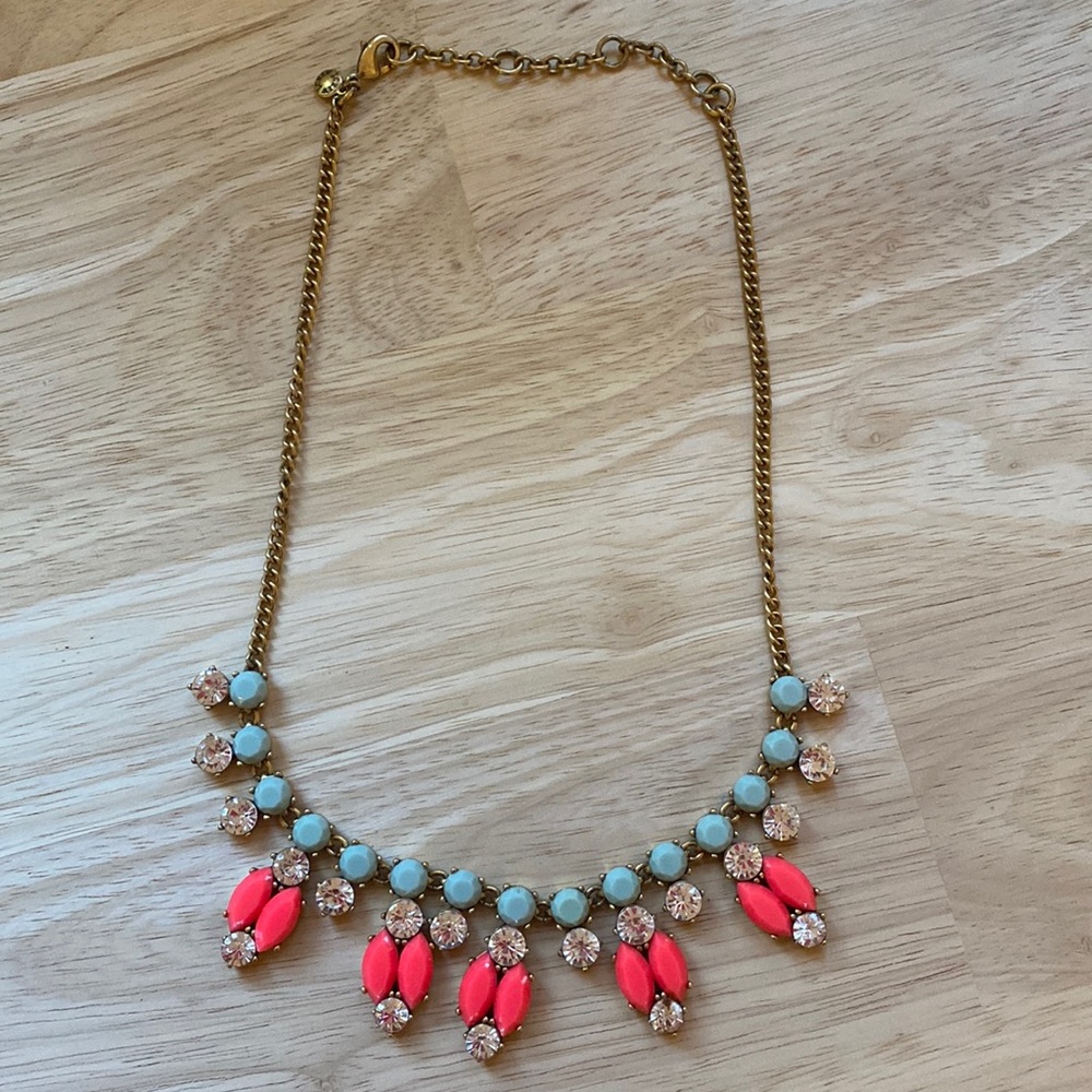 Crew necklace